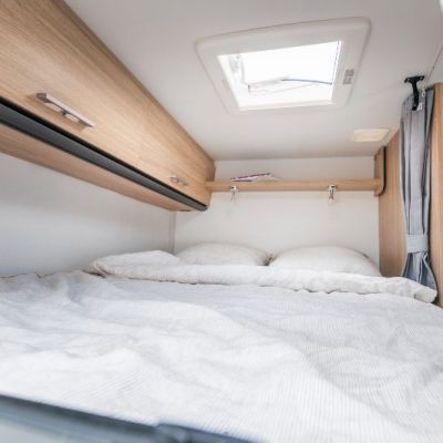 VAN-Sunlight-2019-Interieur V60 (4).jpg