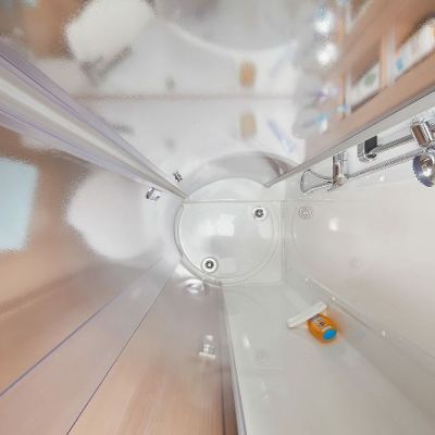 csm_wohnmobil-interieur-kombibad-dusche_460le_b6abdb5420.jpg