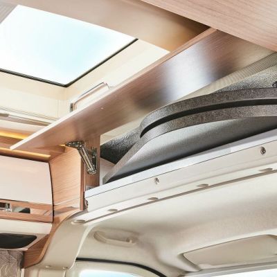 csm_2021_MalibuVan_compact_540DB_Dachstaukasten-Fahrerhaus_41ab0ed0d7.jpg