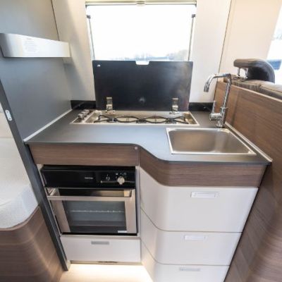 Adria Coral 670 SLT-23.jpg