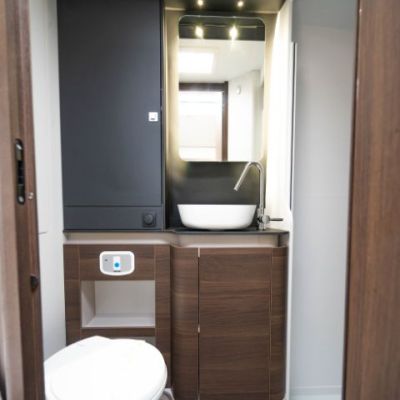 Adria Coral 670 SLT-28.jpg