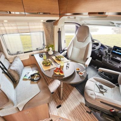 csm_2021_MalibuVan_firstclass-tworooms_640LERB_hv_d66ae7acc9.jpg