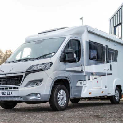 Majestic 105-4-2.jpg