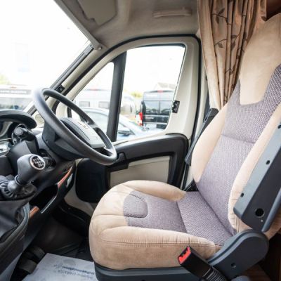 Malibu Carthargo - WA18 GFU - 02F91585-54.jpg