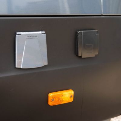 Moto Trek - YJ23 BZK - 12V63171-17.jpg