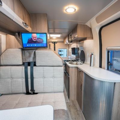 Moto Trek - YJ23 BZK - 12V63171-24.jpg