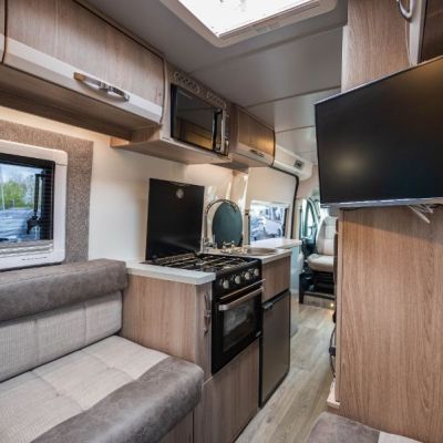 Moto Trek - YJ23 BZK - 12V63171-43.jpg