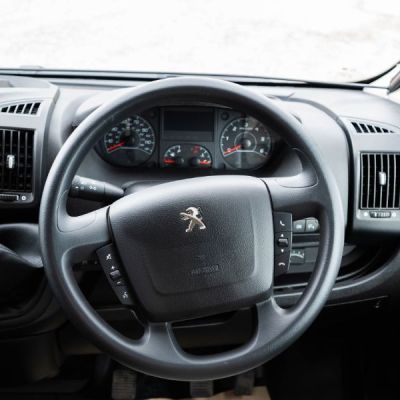 Moto Trek - YJ23 BZK - 12V63171-53.jpg